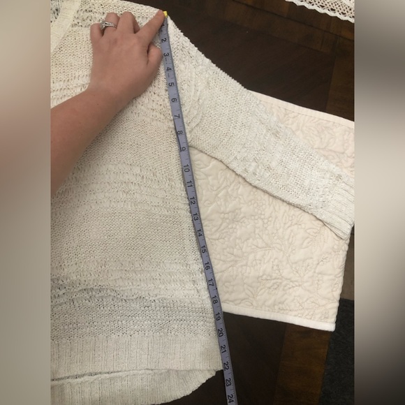 H&M White Open Weave Knit Boxy Top - Picture 10 of 12